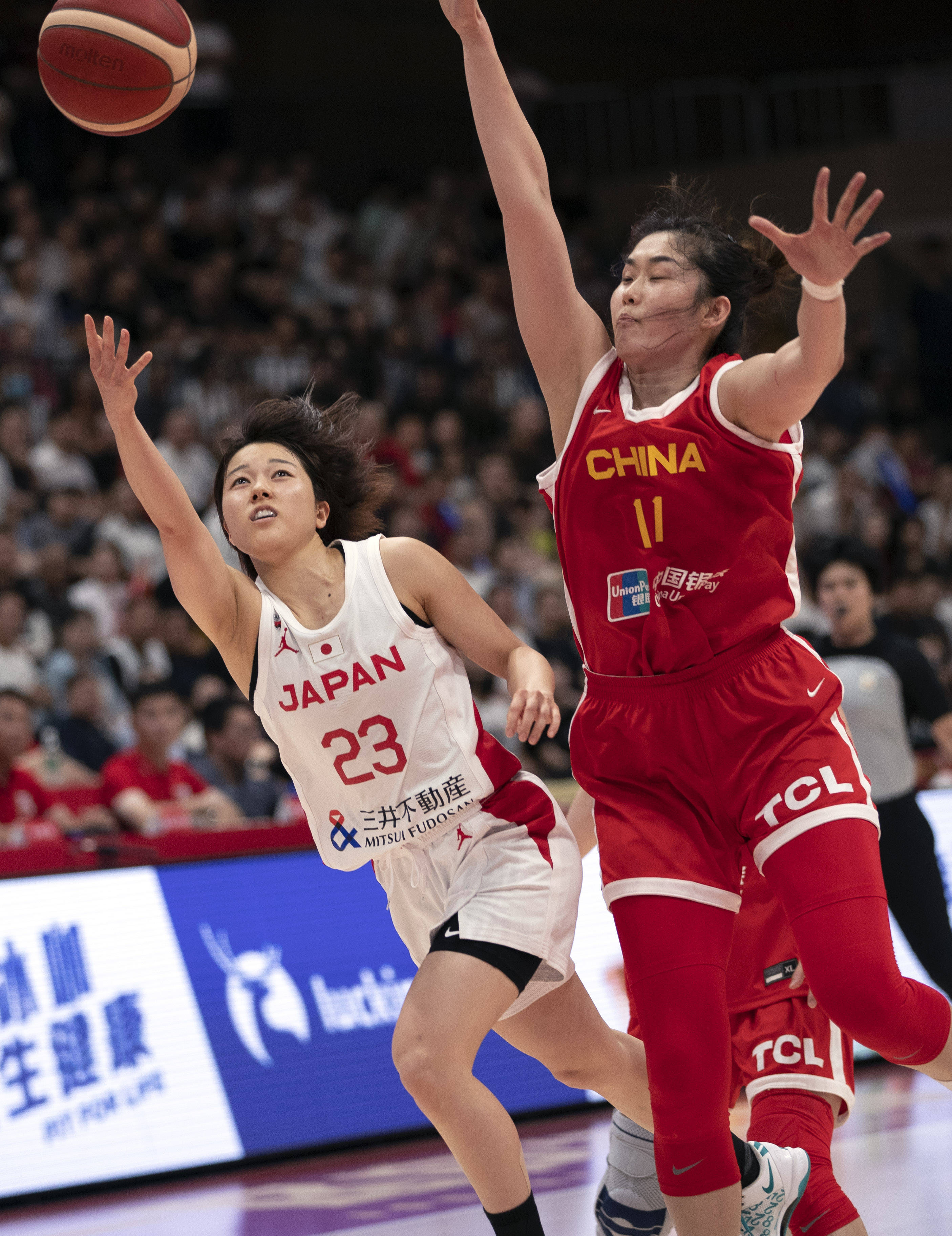 东京奥运会：篮球比赛开幕，日本女队取得胜利